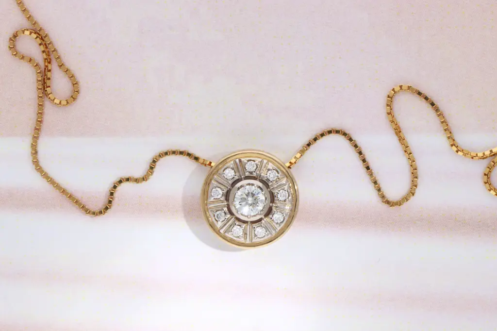 WEBSIZE_Diamond Wheel Pendant_.webp