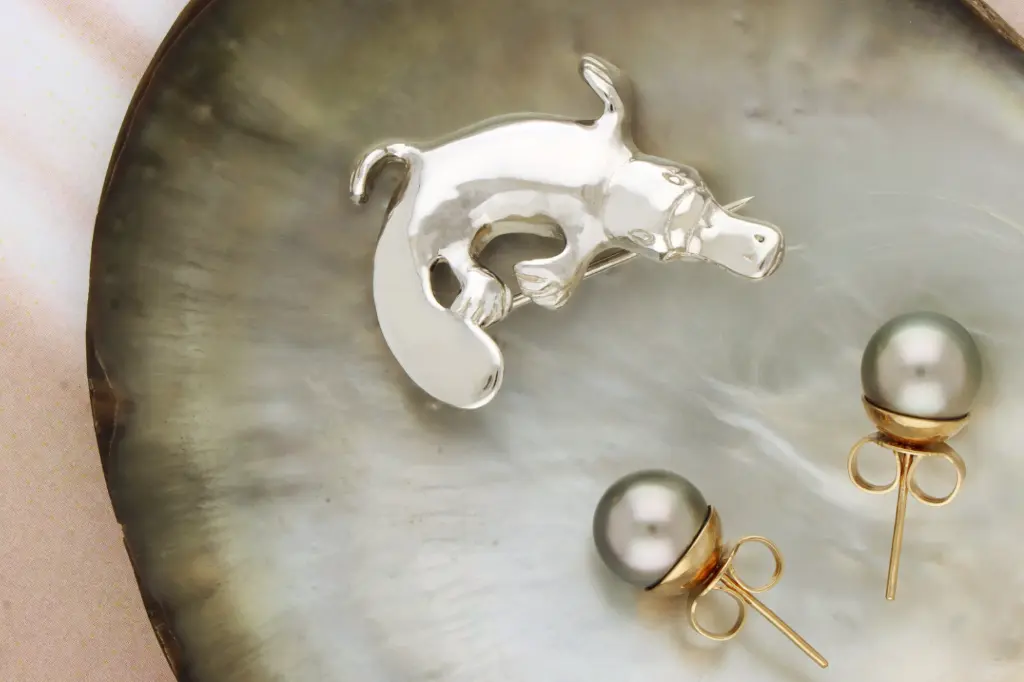 WEBSIZE_Platypus Brooch and Pearls_.webp