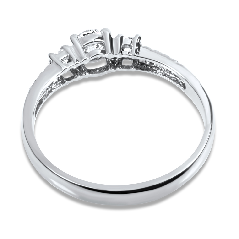 7 gem Diamond Ring