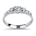 7 gem Diamond Ring