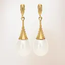 WEBSIZE_Pearl Bonnet Drop ER_Pink Background.webp