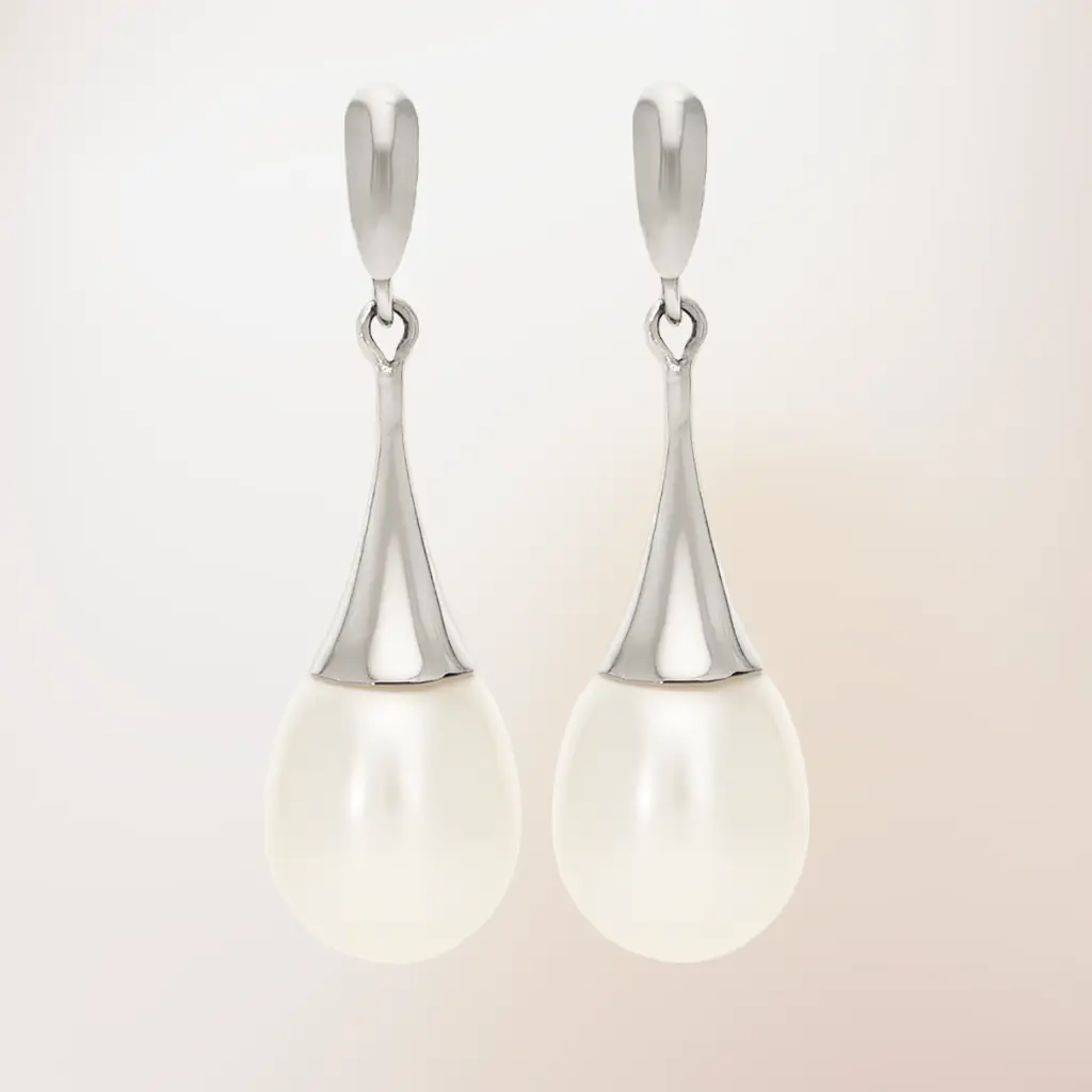 WEBSIZE_WG_Pearl Bonnet Drop ER_Shot 2.webp