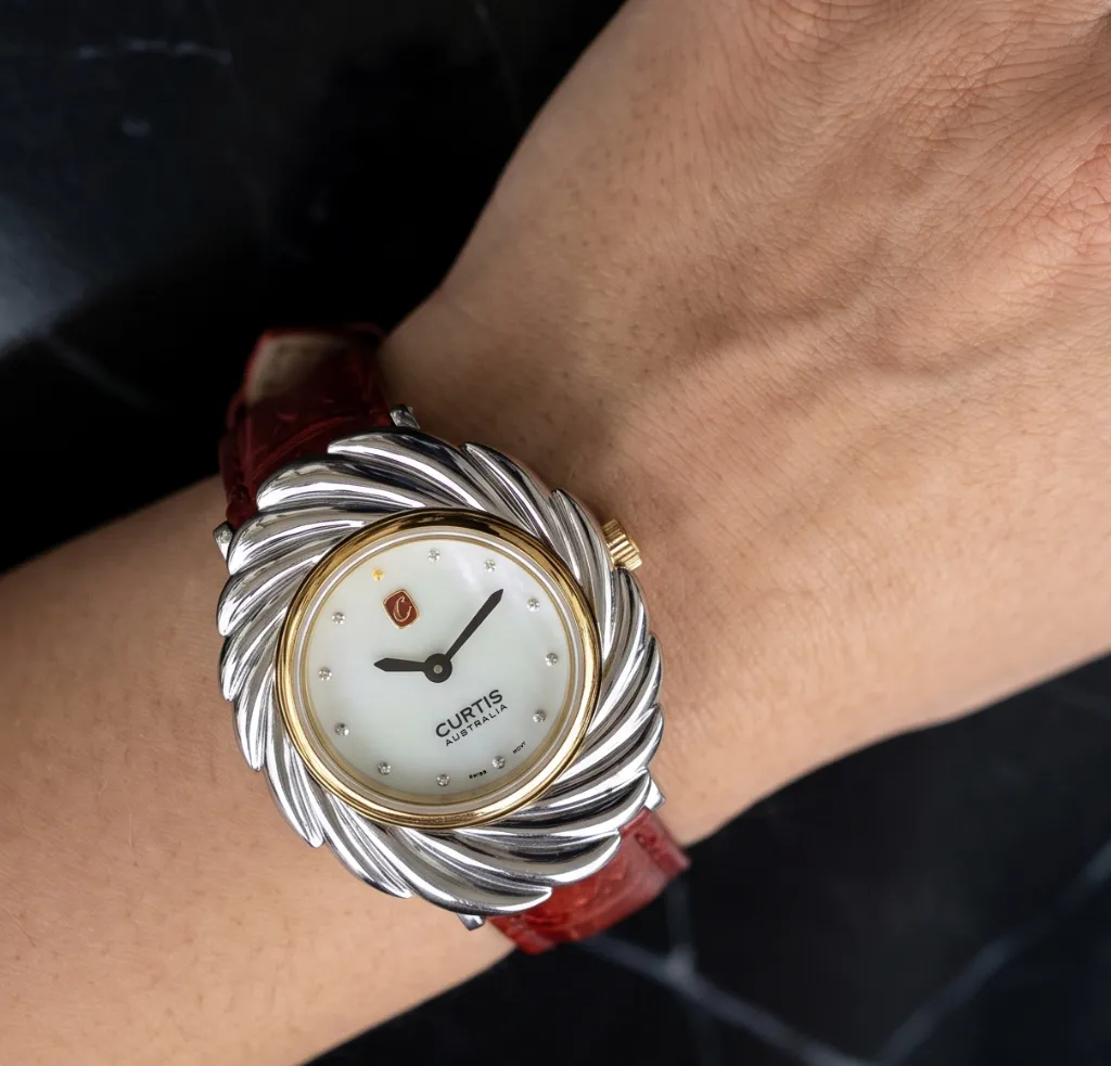 new-Monroe-Ladies-Watch---White-Gold-red-bijify-1792466088328.webp